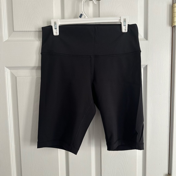 Lululemon shorts - Picture 2 of 3